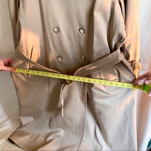 ✨HP✨ London Fog Tan Trench Coat Sz 14P EUC - Picture 8 of 8